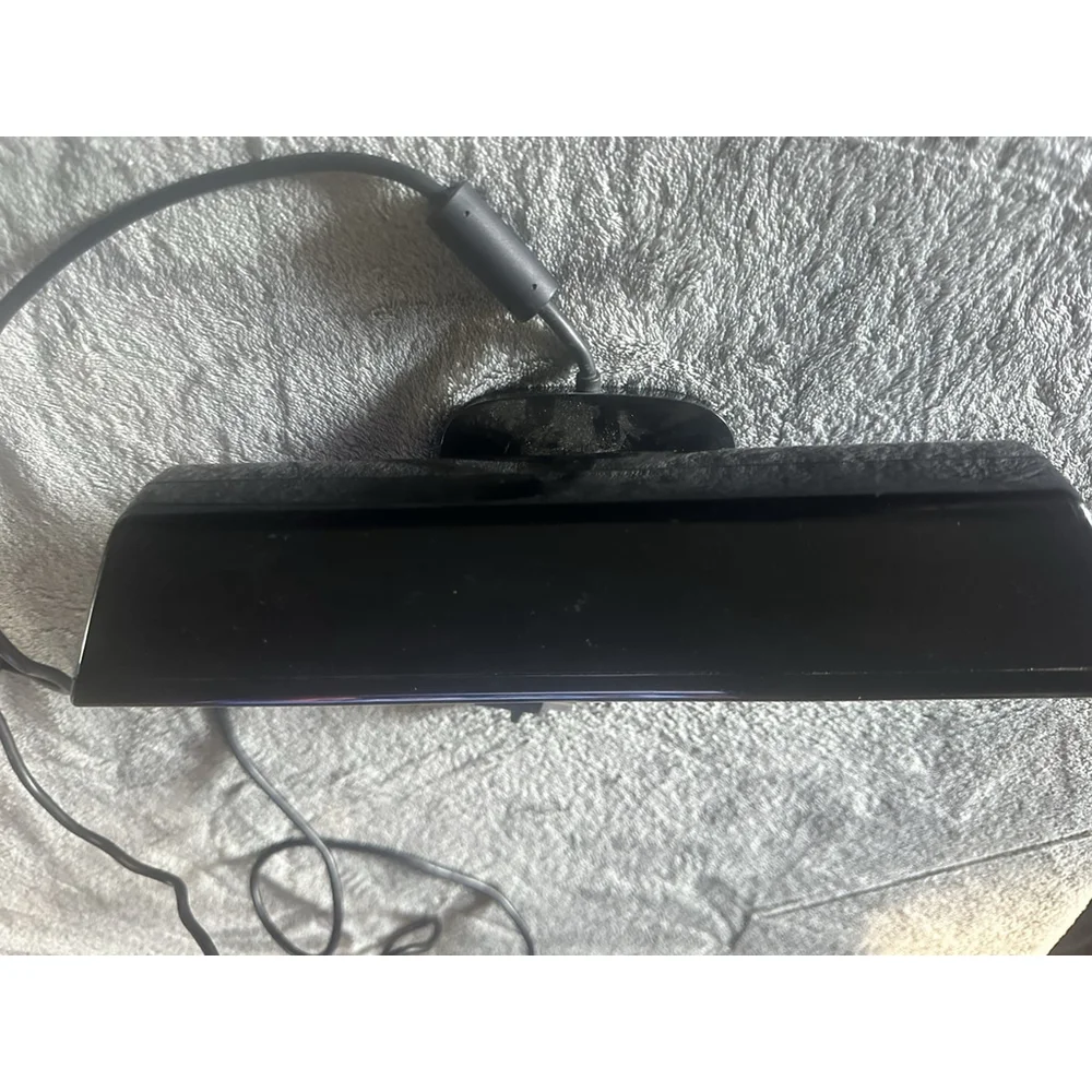 Official Microsoft Xbox 360 Kinect Motion Sensor Bar! ~ Works Great! Fast Ship!